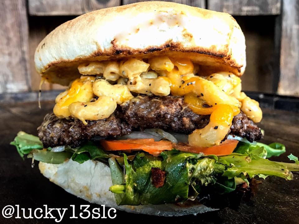 Smoked Mac & Cheese Burger – Lucky 13 Bar & Grill